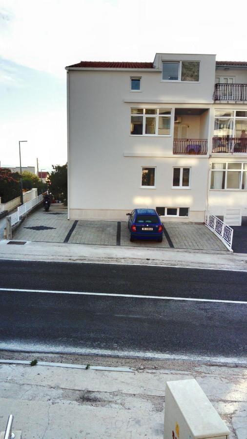 Apartman Lea Tucepi Exterior photo