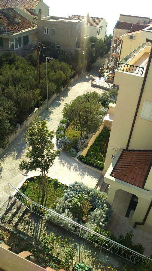 Apartman Lea Tucepi Exterior photo